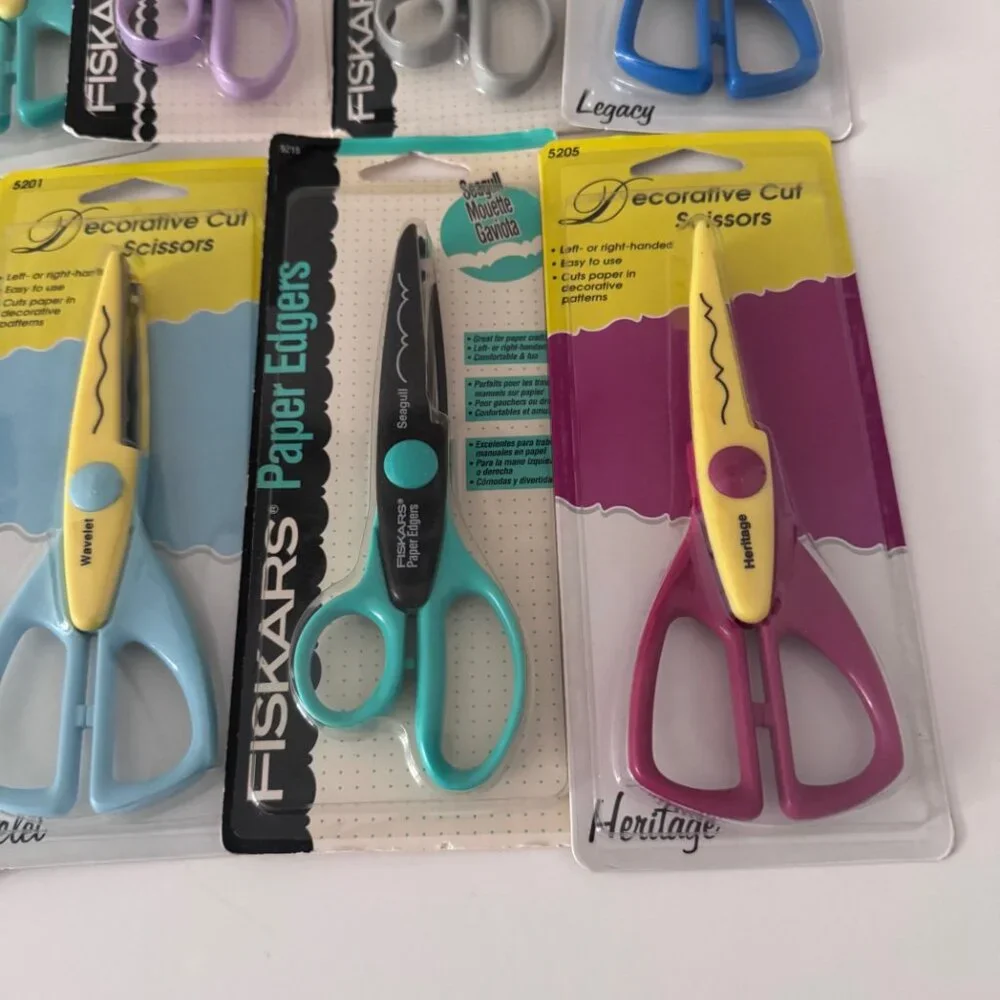 New Fiskars Paper Edgers and Decorative Cut Scissors Lot 9 pair of scissors